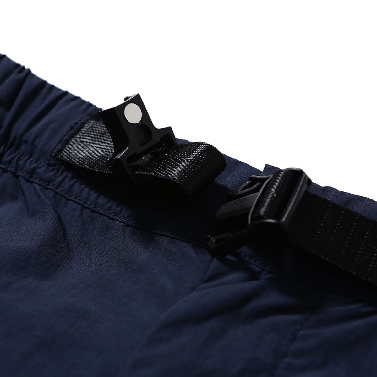 모이프(MOIF) [SS25] UNIFORM SHORTS / NAVY BLUE NC