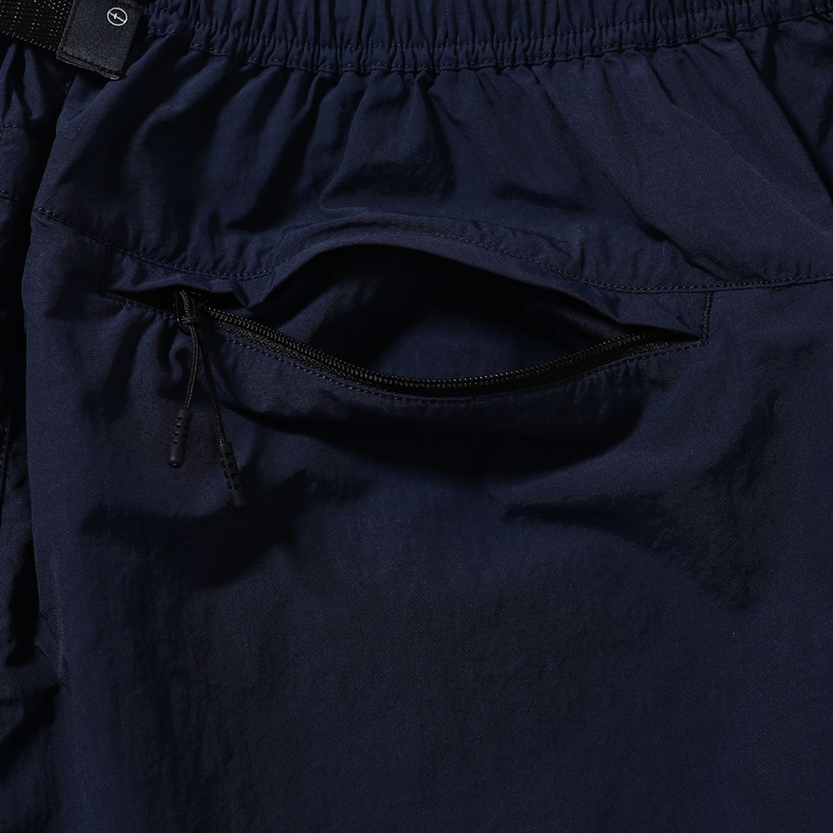 모이프(MOIF) [SS25] UNIFORM SHORTS / NAVY BLUE NC