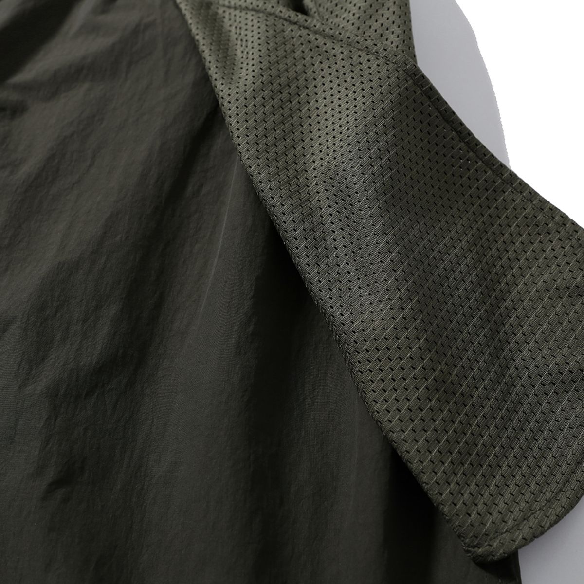 모이프(MOIF) [SS25] UNIFORM SHORTS / OLIVE NC