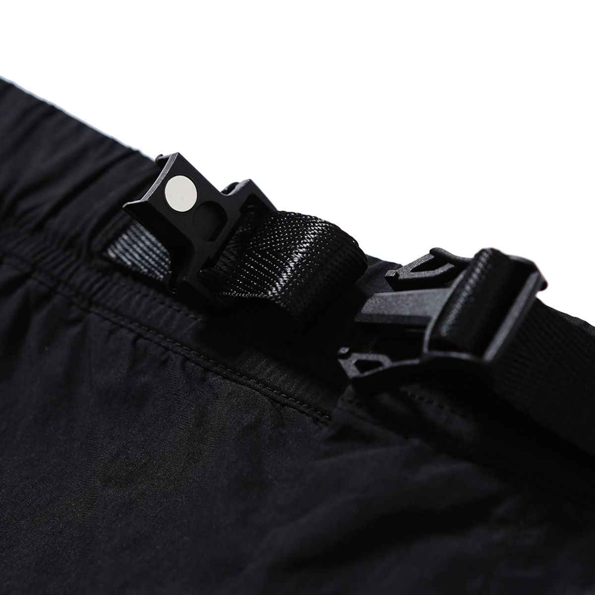 모이프(MOIF) [SS25] UNIFORM SHORTS / BLACK NC