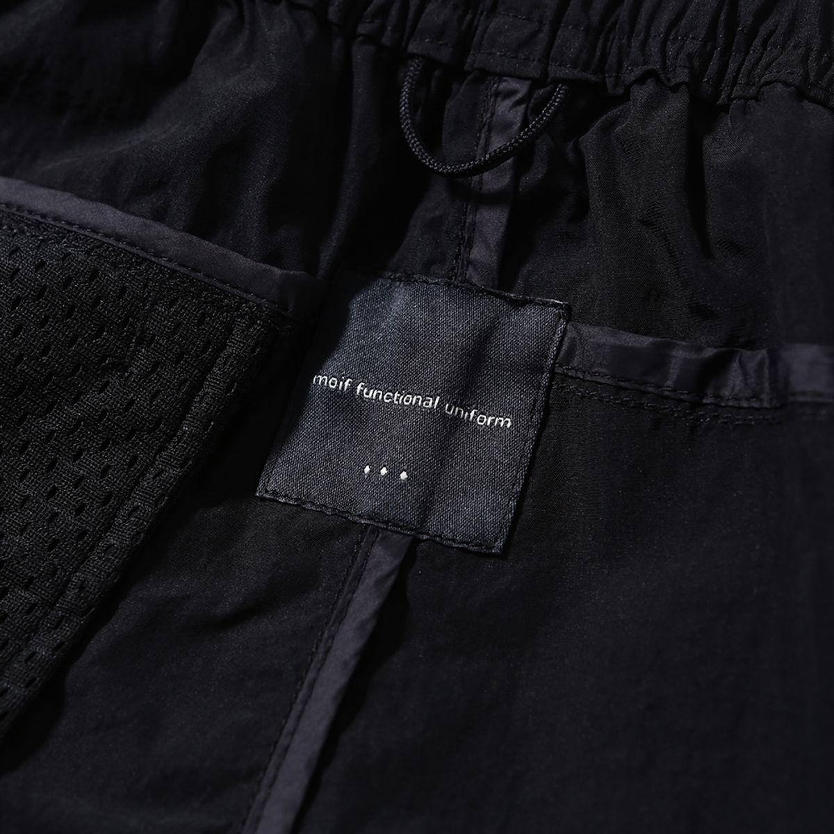 모이프(MOIF) [SS25] UNIFORM SHORTS / BLACK NC