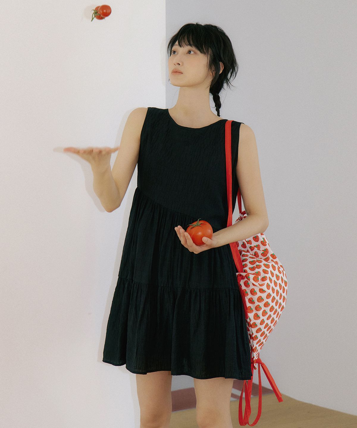 리올그(REORG) WOI SLEEVELESS SMOKE OPS BLACK