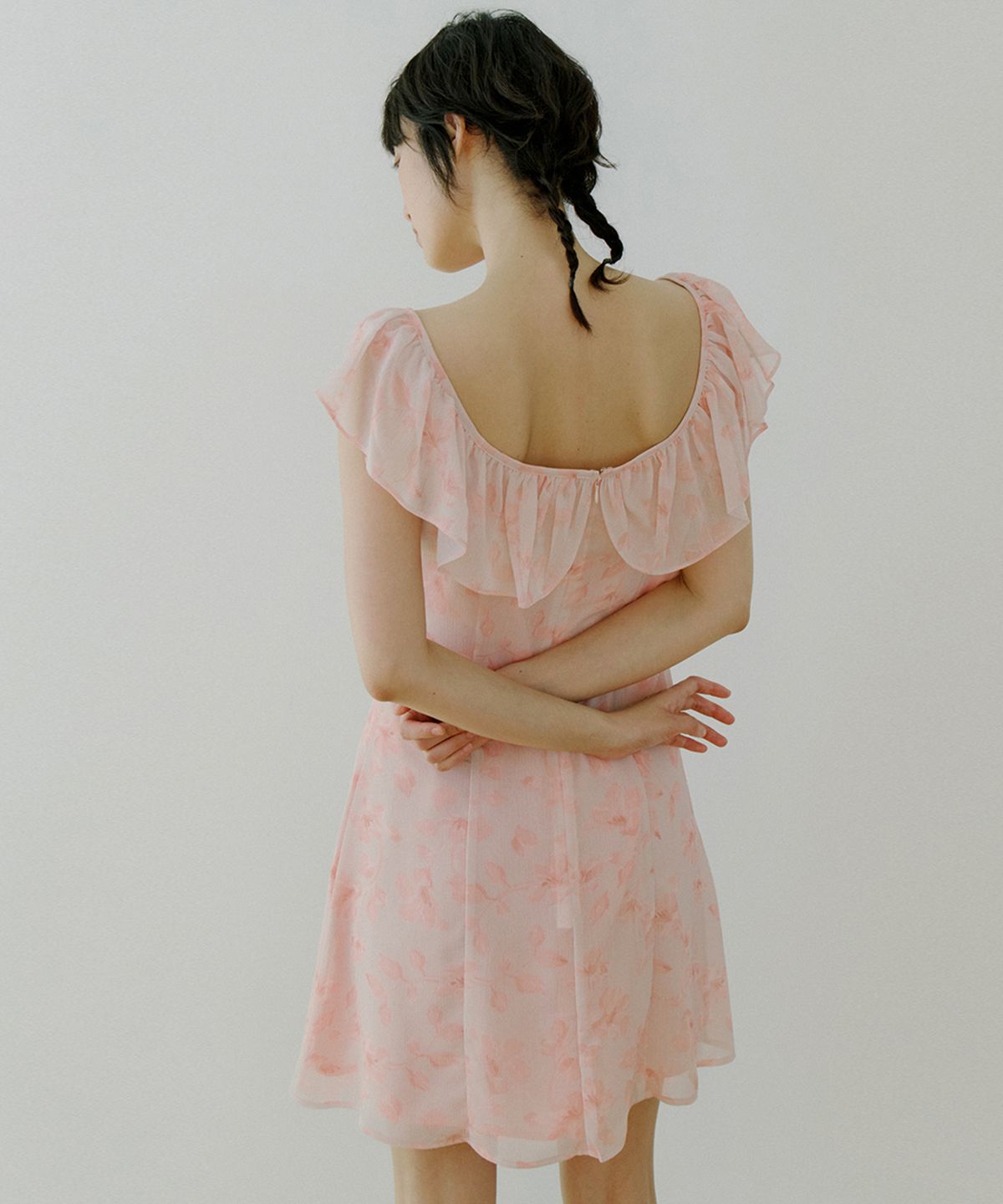 리올그(REORG) WOI FLOWER PATTERN FRILL OPS PEACH PINK