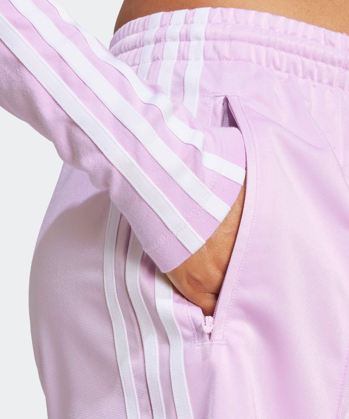 아디다스(ADIDAS) 파이어버드 숏 팬츠 - 라이트핑크 / JD0821