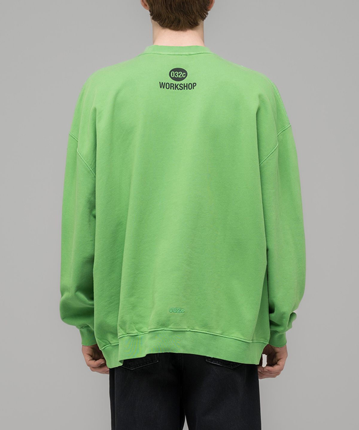 032씨(032C) (U) 럭키 스트라이크 오버사이즈드 크루넥 페이디드 브라이트 그린 LUCKY STRIKE OVERSIZED CREWNECK FADED BRIGHT GREEN