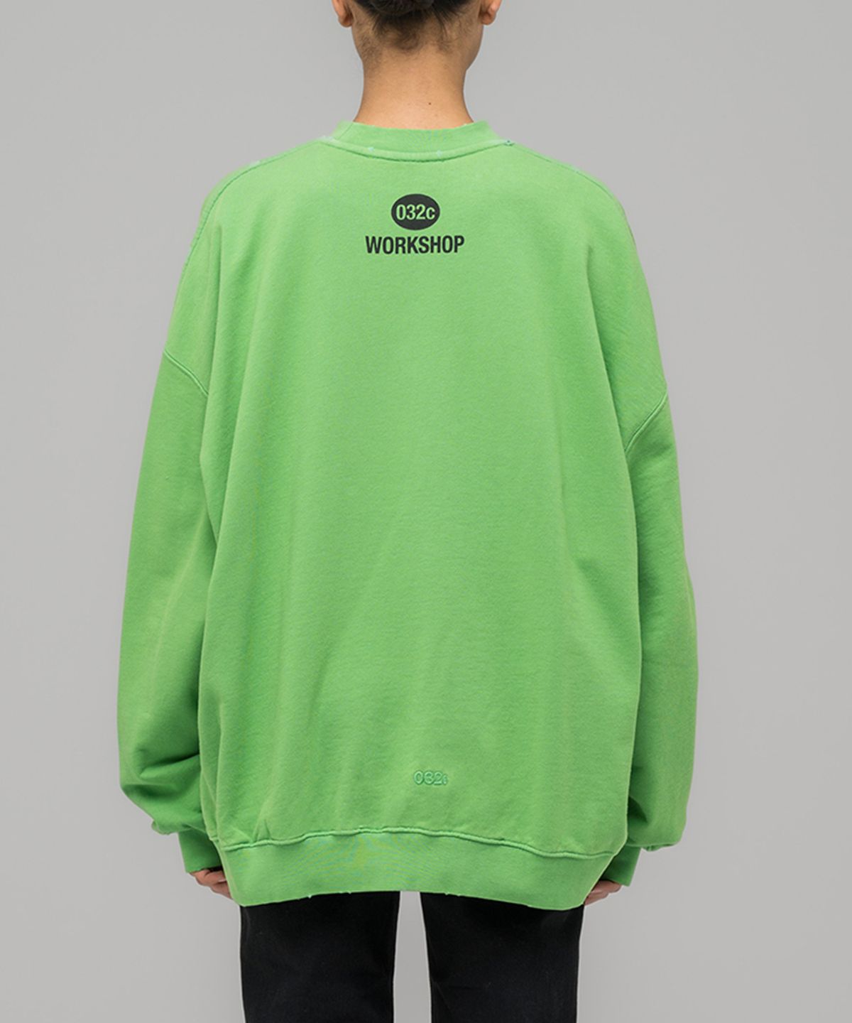 032씨(032C) (U) 럭키 스트라이크 오버사이즈드 크루넥 페이디드 브라이트 그린 LUCKY STRIKE OVERSIZED CREWNECK FADED BRIGHT GREEN