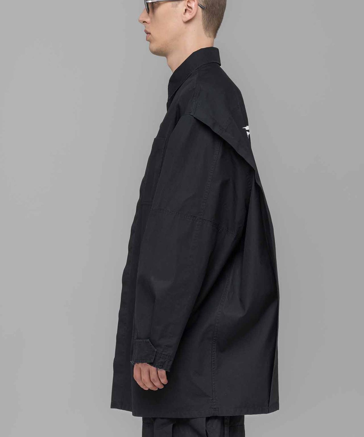 032씨(032C) (U) 인터미션 카고 오버셔츠 블랙 INTERMISSION CARGO OVERSHIRT BLACK