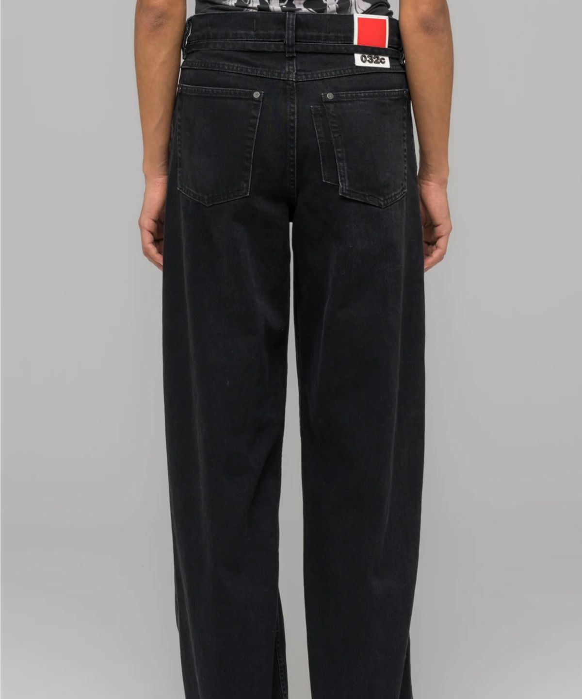 032씨(032C) (U) 다운 투 어스 와이드 레그 진 워시드 블랙 DOWN TO EARTH WIDE LEG JEAN WASHED BLACK