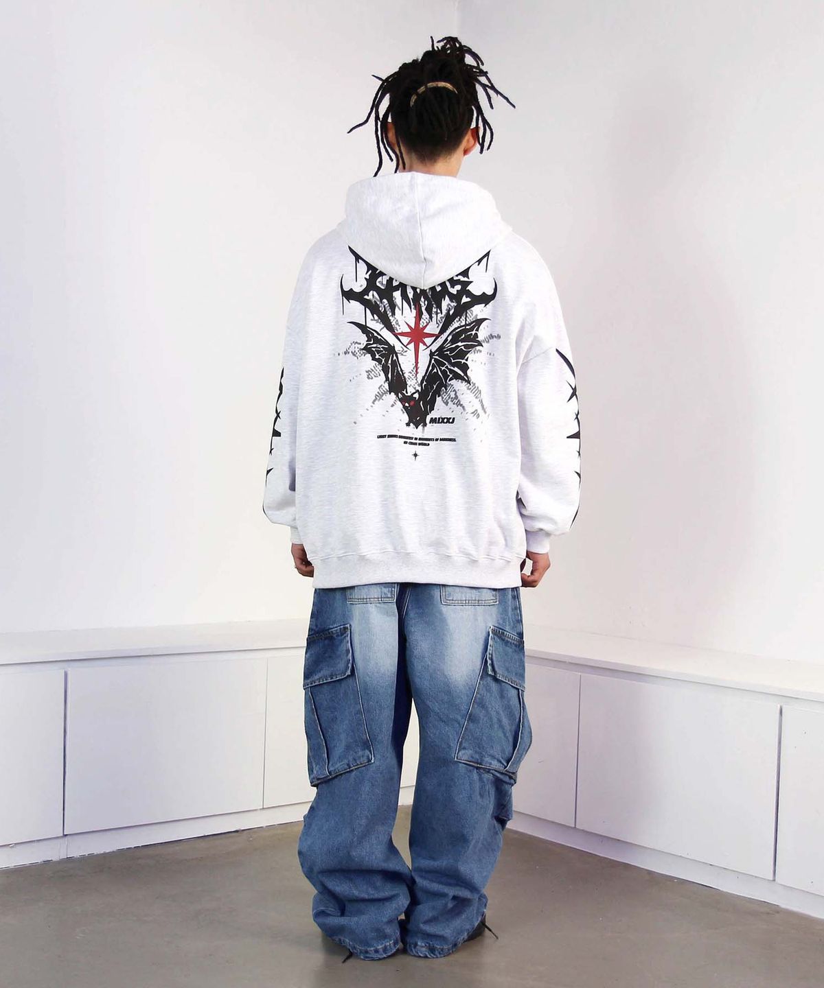 믹쓰제이(MIXXJ) BAT HOOD ZIP-UP (WHITE MELANGE)