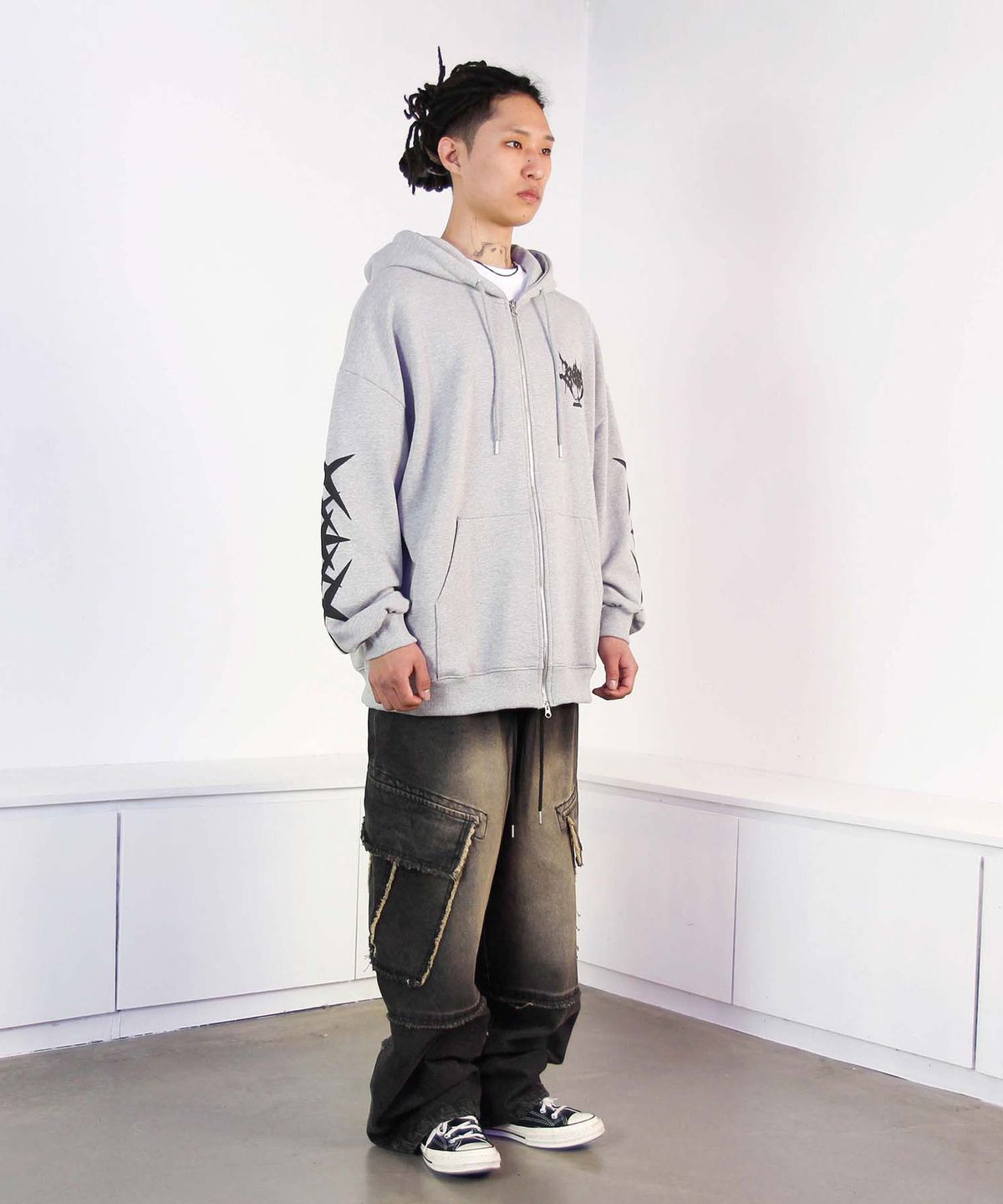 믹쓰제이(MIXXJ) BAT HOOD ZIP-UP (GRAY)