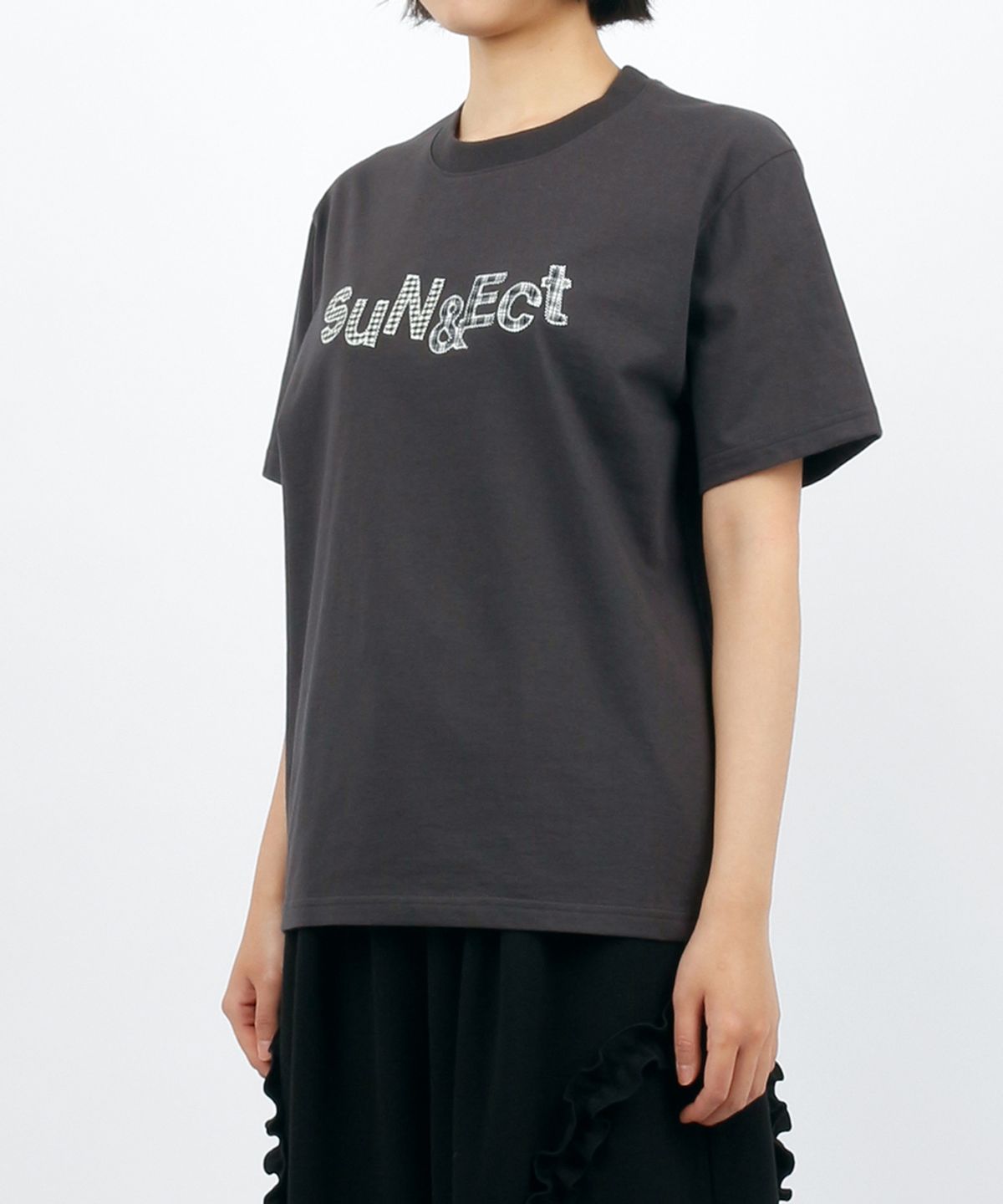 써넥트(SUNNECT) Waddle Applique Tee - Charcoal