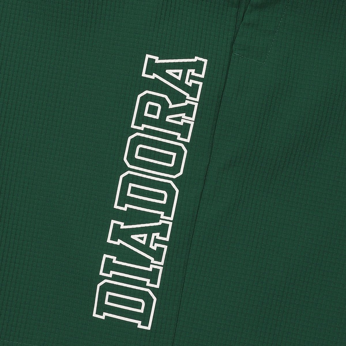 디아도라(diadora) 로고 시어서커 하프팬츠 GREEN