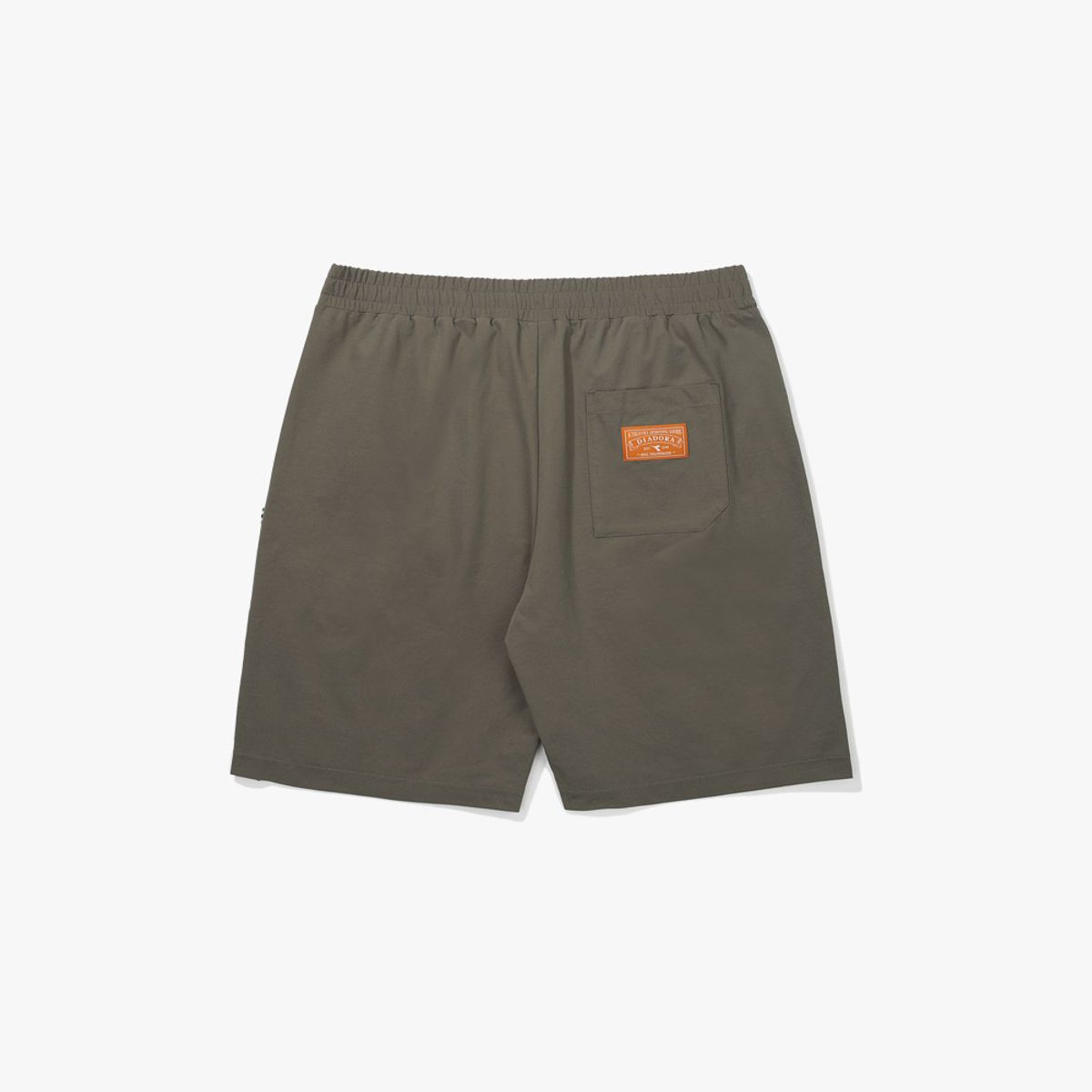 디아도라(diadora) 드라이 브리즈 쇼츠 KHAKI