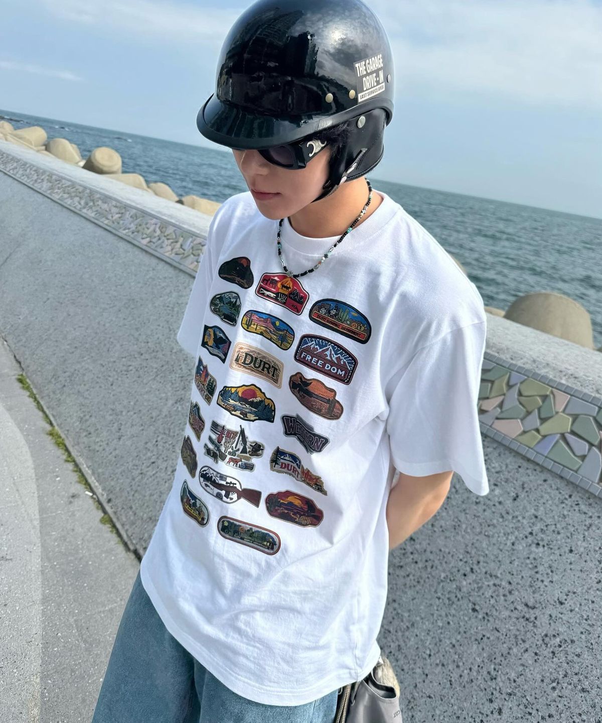 더트(DURT) WESTERN PATCH HALF SLEEVE TEE (WHITE)