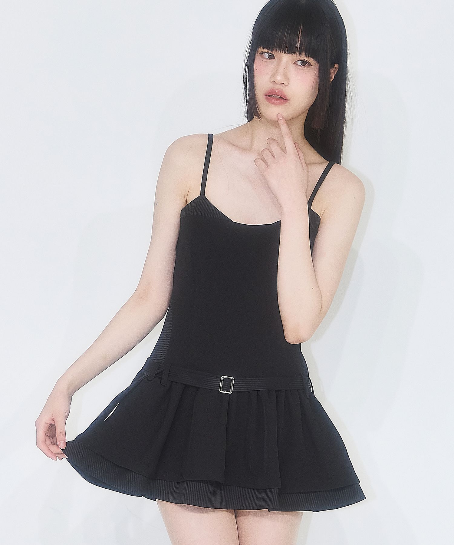 [ILLIGO] Striped color block ruffle one-piece dress /追跡付 MUSINSA | ILLIGO Striped color block ruffle one piece black