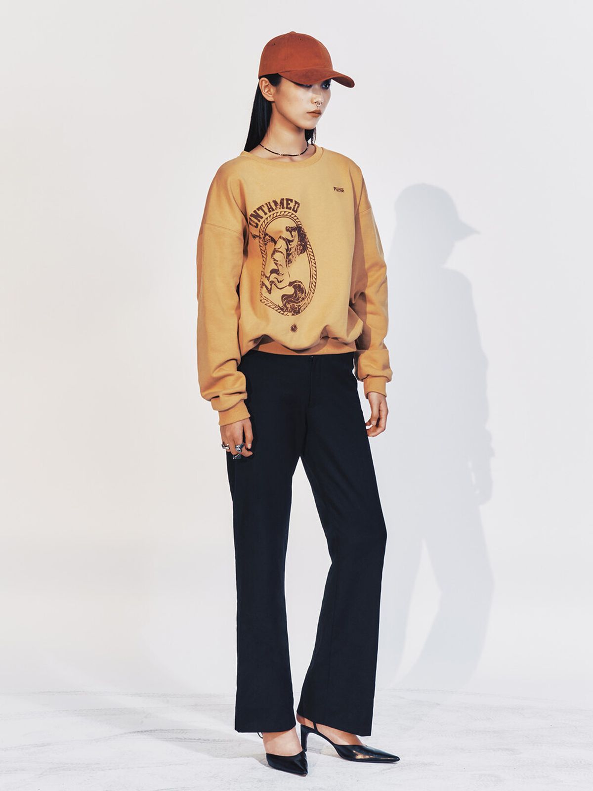 퓨레(PUREE) Untamed Sweatshirt Mustard