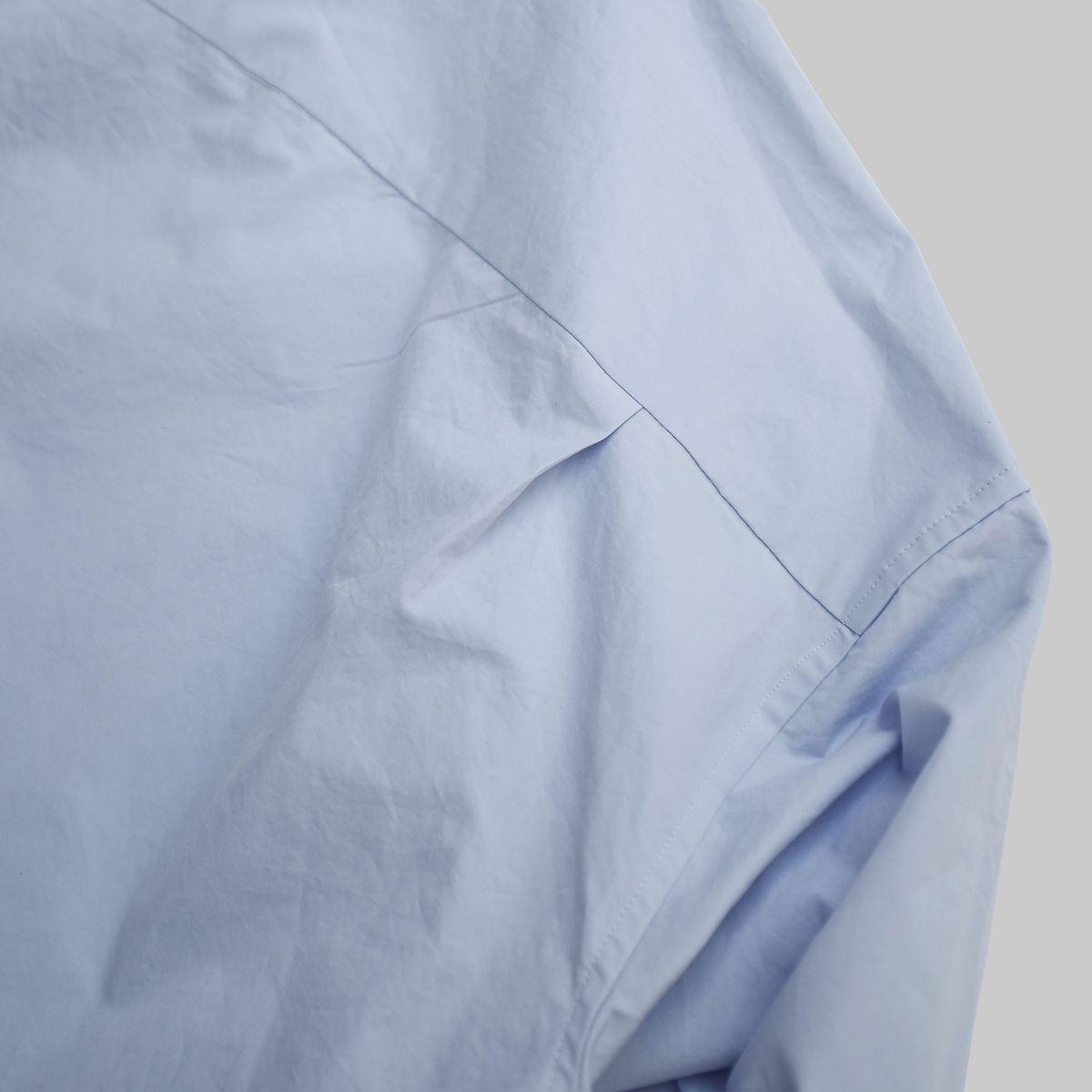 뗄라(TELA) Sky Blue Cotton Two Pocket Over Shirt