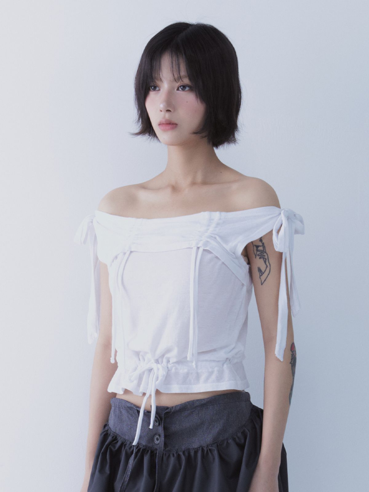 쎄쎄쎄(SETSETSET) RABBIT SHIRRING T-SHIRT WHITE