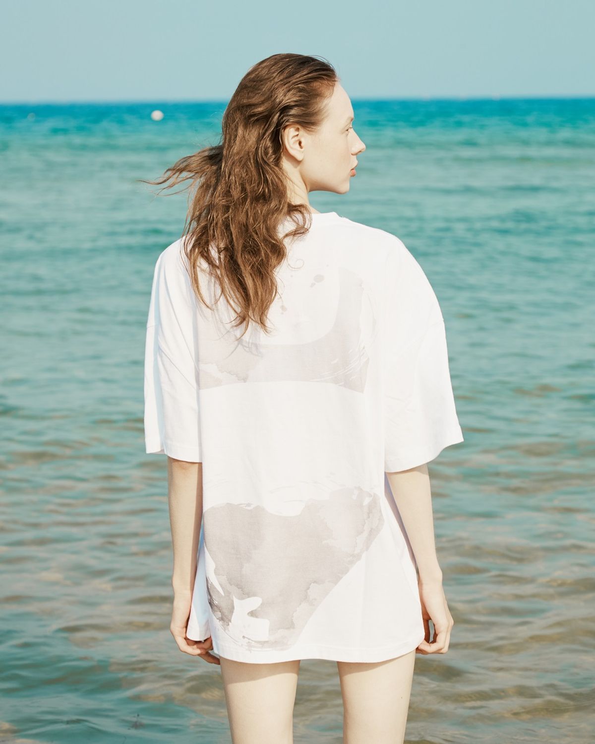 필즈라이크썸머(FEELS LIKE SUMMER) WET BIKINI PRINTED T-SHIRT (LOOSE FIT/UNISEX)