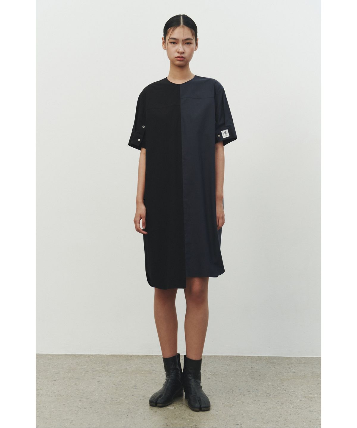 래코드(RECODE) Mock Neck Split Dress_RQDAM25572BKX