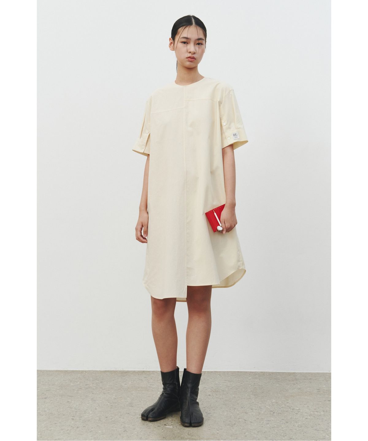 래코드(RECODE) Mock Neck Split Dress_RQDAM25572IVX