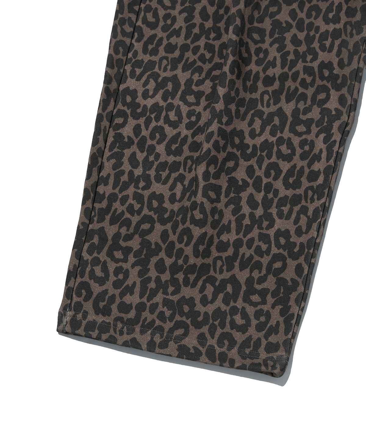 스웨이드(SUADE) TWO TUCK LONG PANTS [LEOPARD]