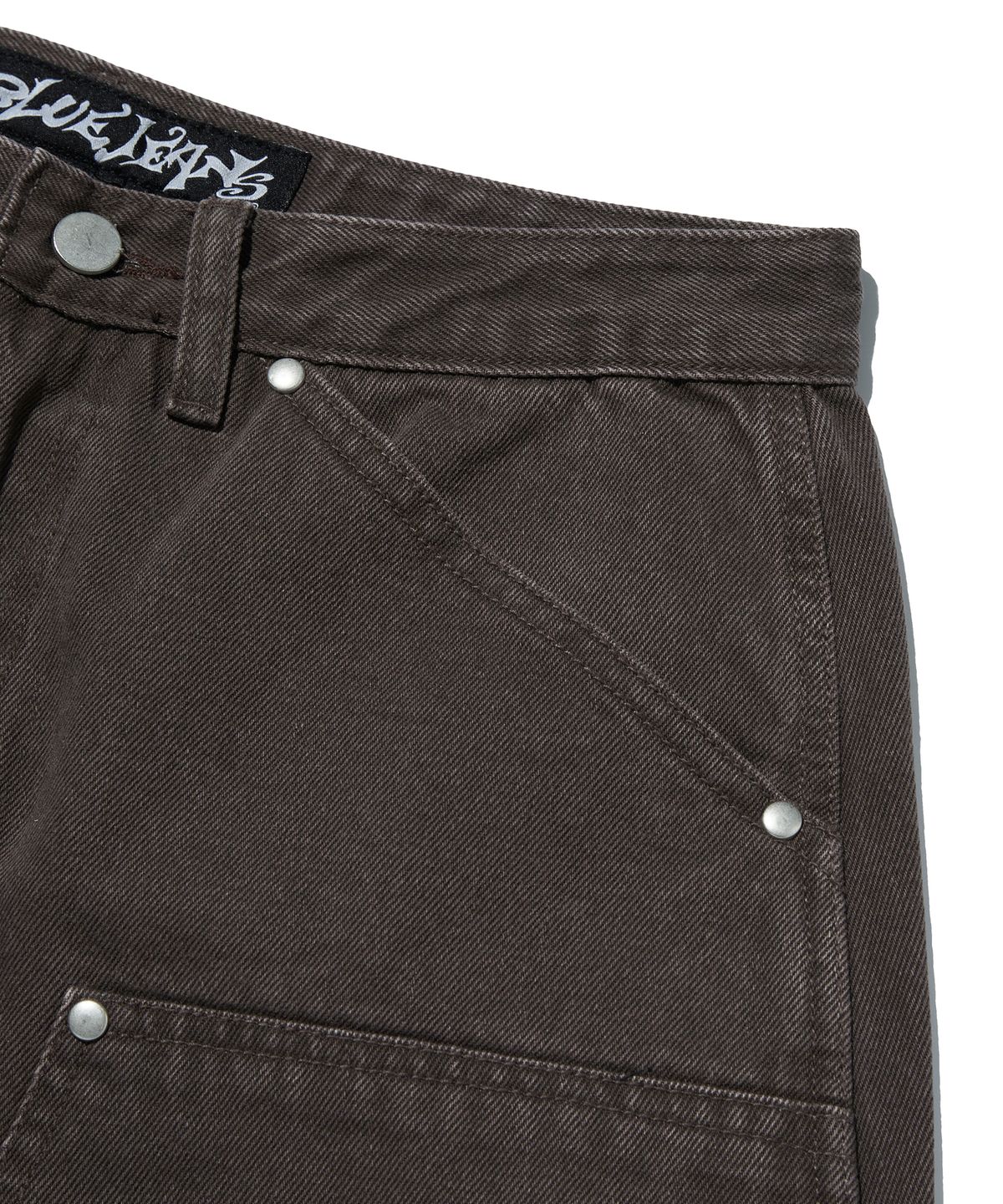 스웨이드(SUADE) CURVED DOUBLE KNEE PANTS [BROWN]