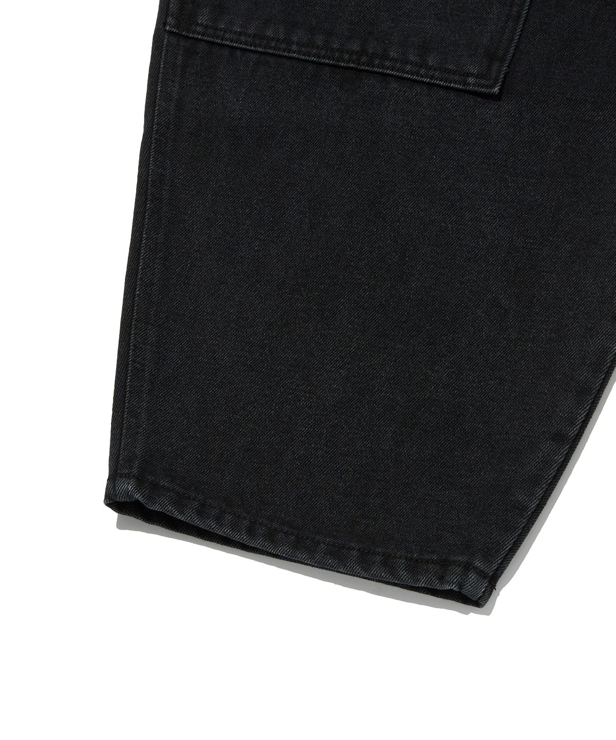 스웨이드(SUADE) CURVED DOUBLE KNEE PANTS [BLACK]