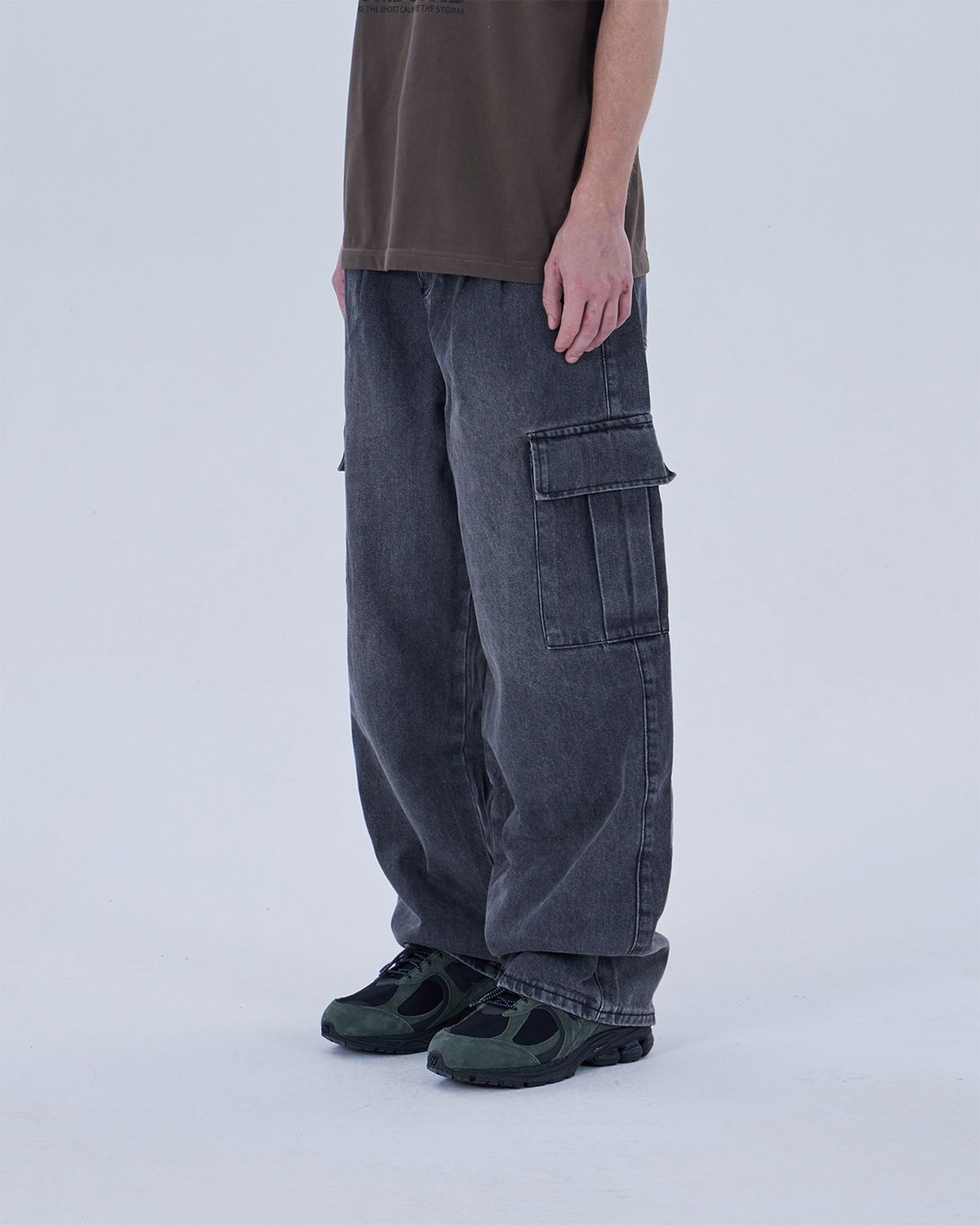 디스펑트(DYSFUNCT) TWO TUCK CARGO DENIM PANTS