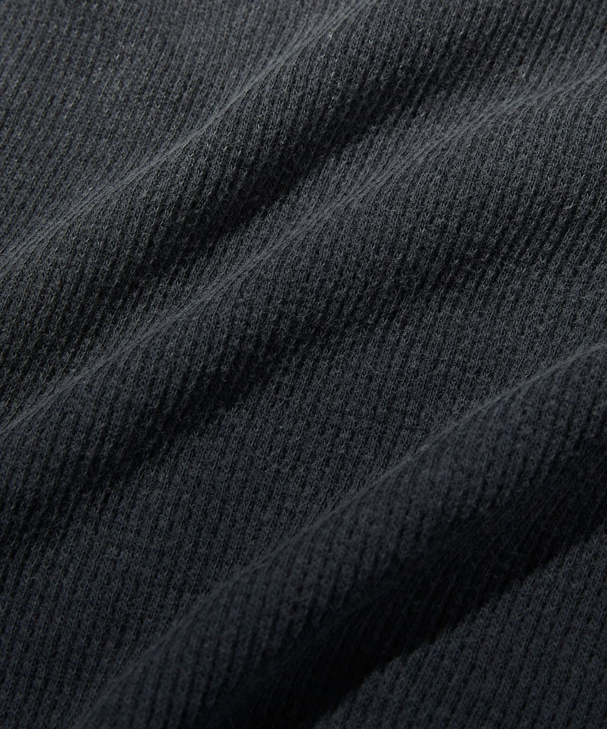 스웨이드(SUADE) WASHED THERMAL LOGO TEE [BLACK]