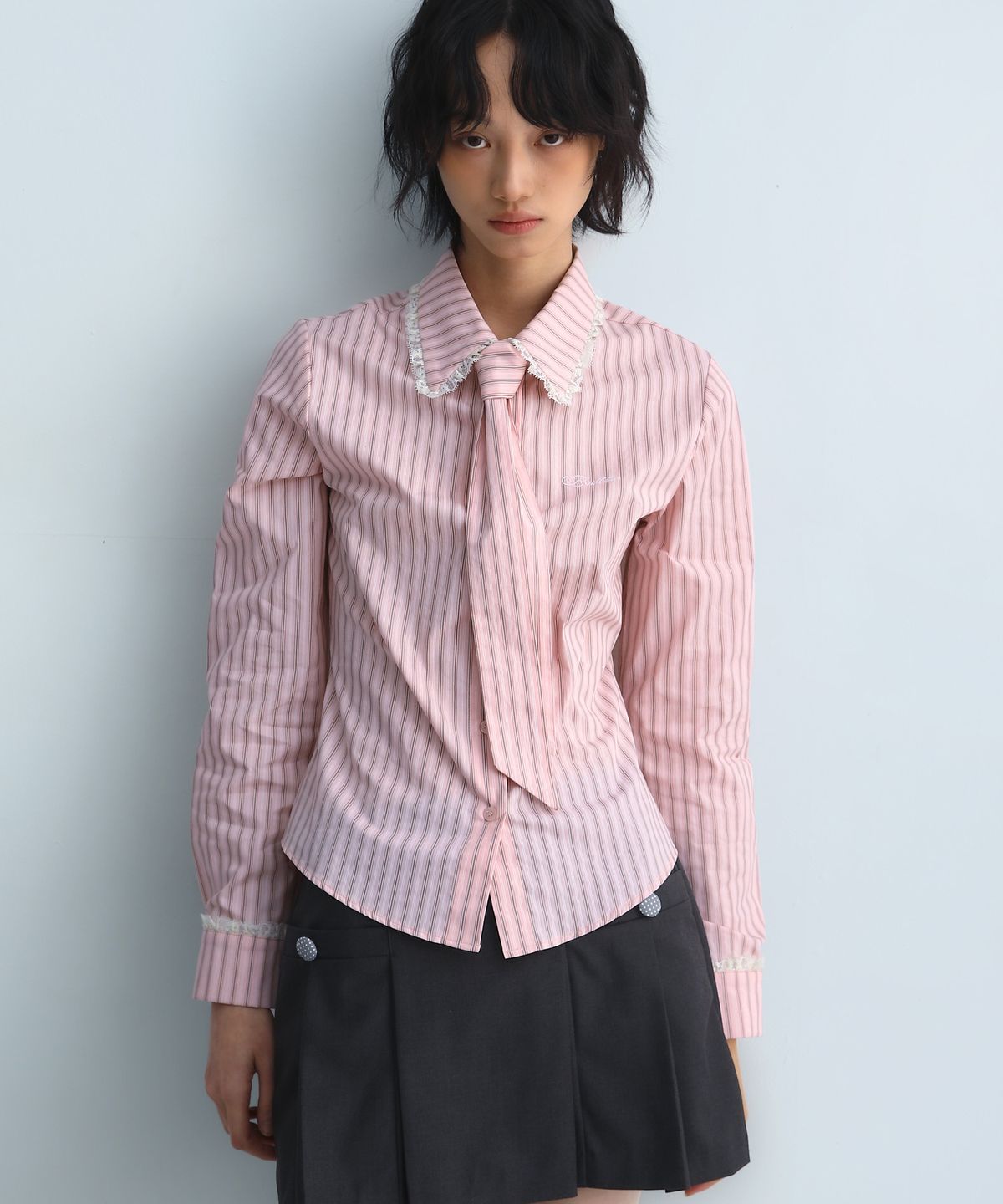배드블루(BADBLUE) Stripe Lace Tie Shirt Pink