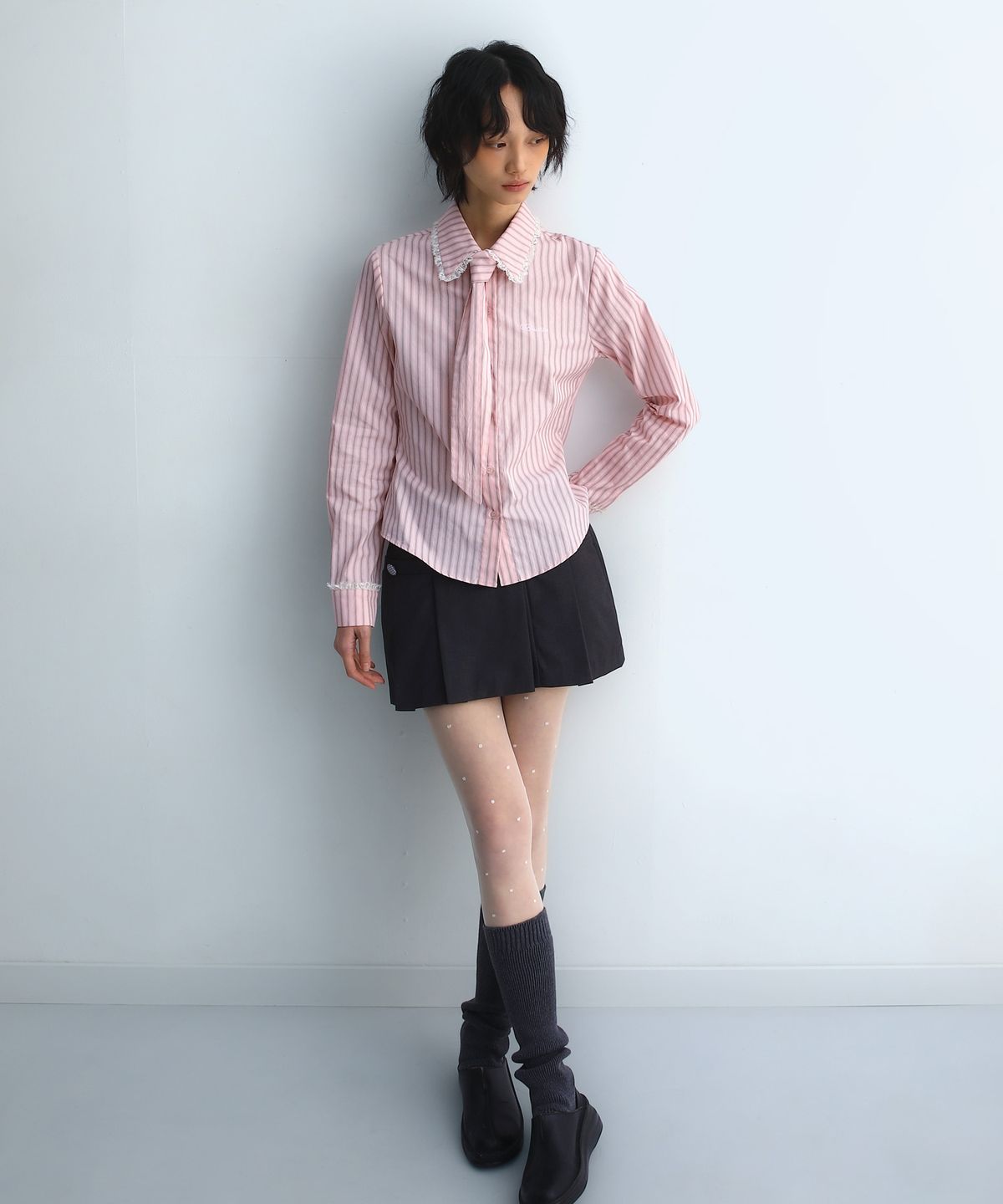 배드블루(BADBLUE) Stripe Lace Tie Shirt Pink