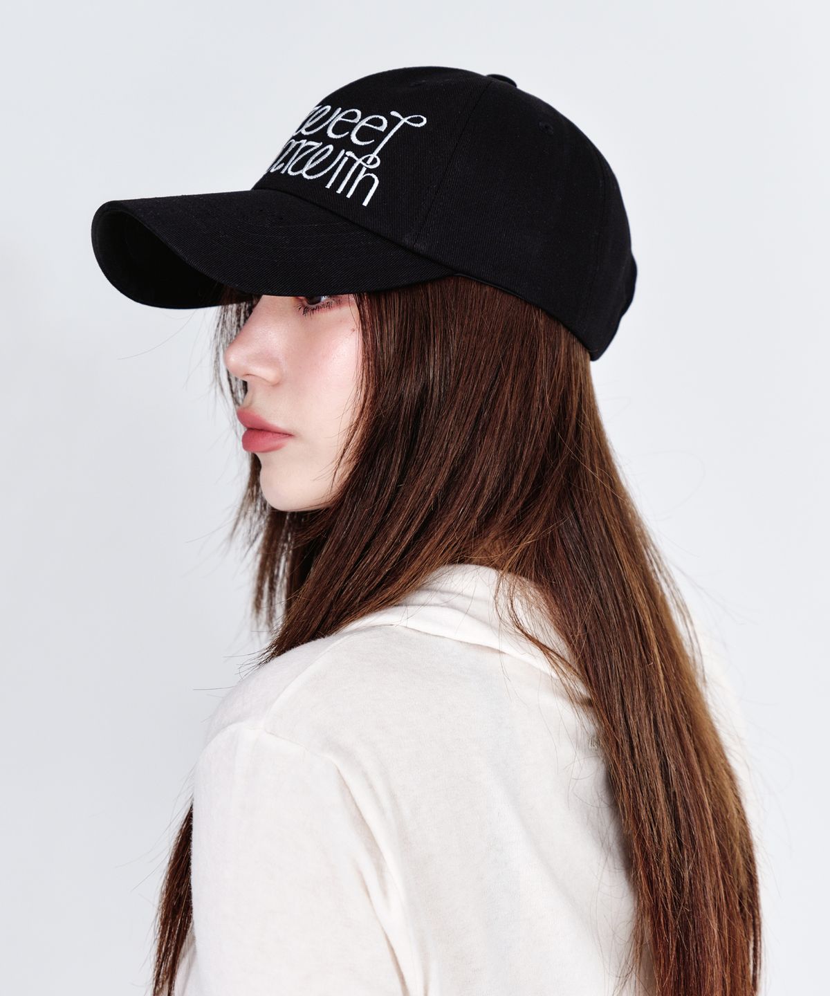 온리드프로젝트(ONRIDPROJECT) [ONRID X COMOYOON] A Sweet Year with Ball Cap - Black