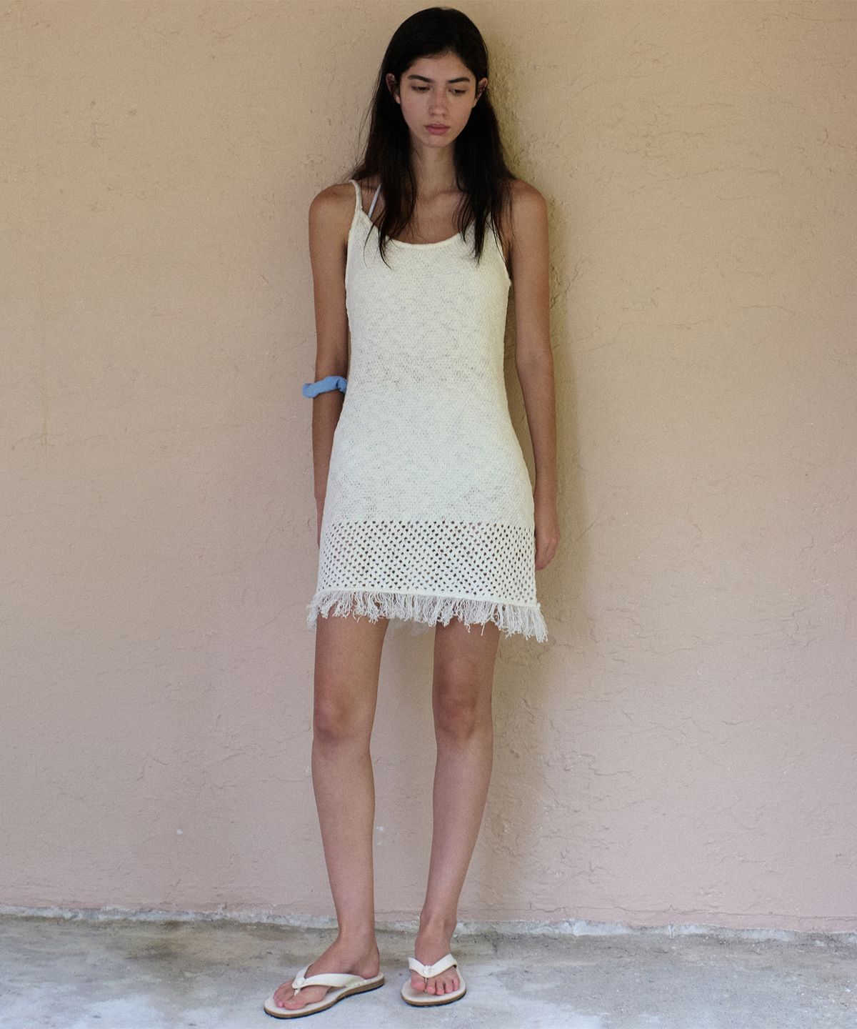 앤니즈(ANDNEEDS) Luna fringe knit dress (white)