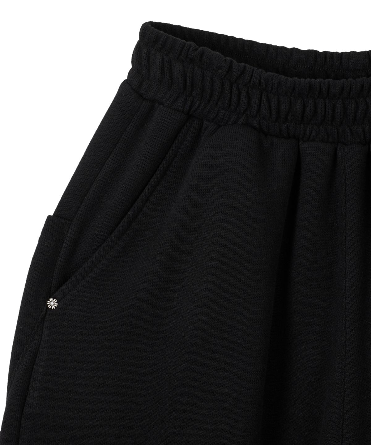 단델(DANDEL) DD symbol sweat bermuda pants (BLACK)