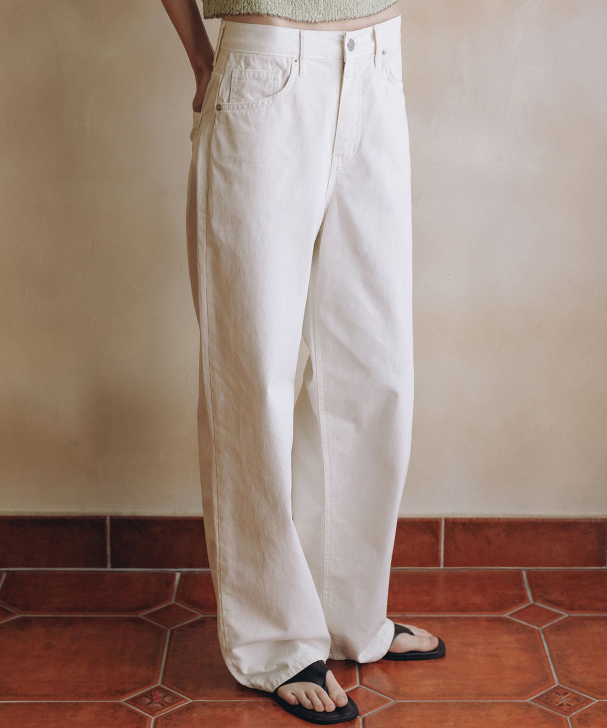 앤니즈(ANDNEEDS) Lotus  dyed pants (white)