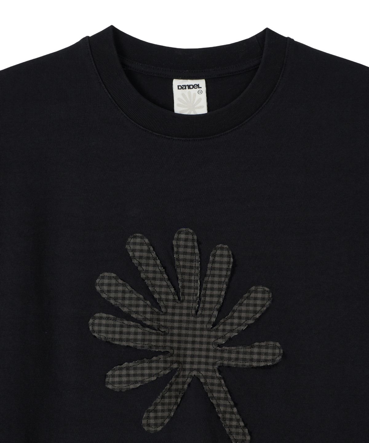 단델(DANDEL) DD symbol applique tee (BLACK)