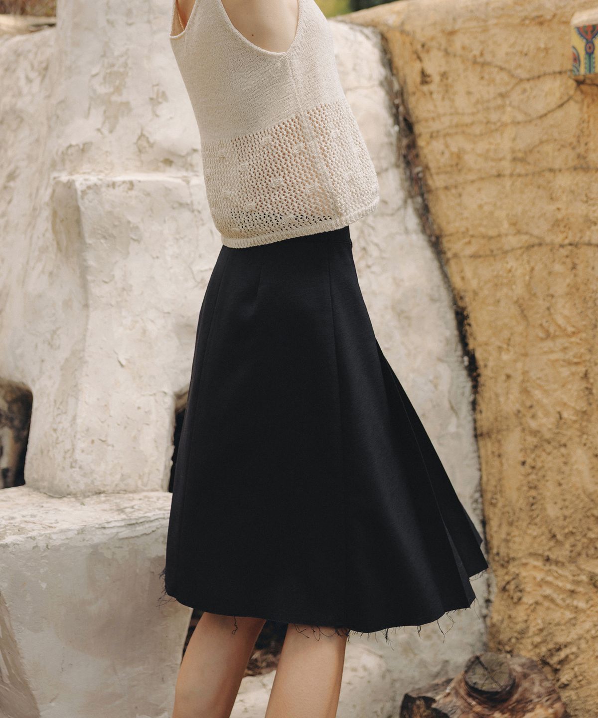 앤니즈(ANDNEEDS) Carmen pleats wrap skirt (black)