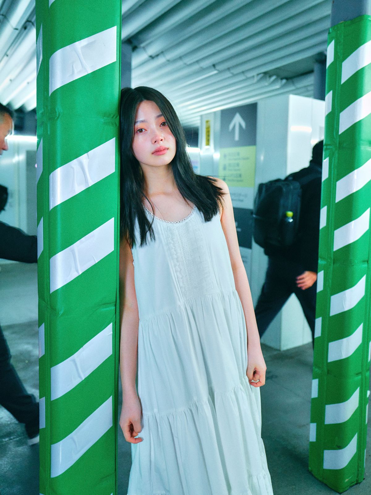 로액슈얼(LO AXUAL) LACE TRIMMING LONG DRESS_OFF WHITE