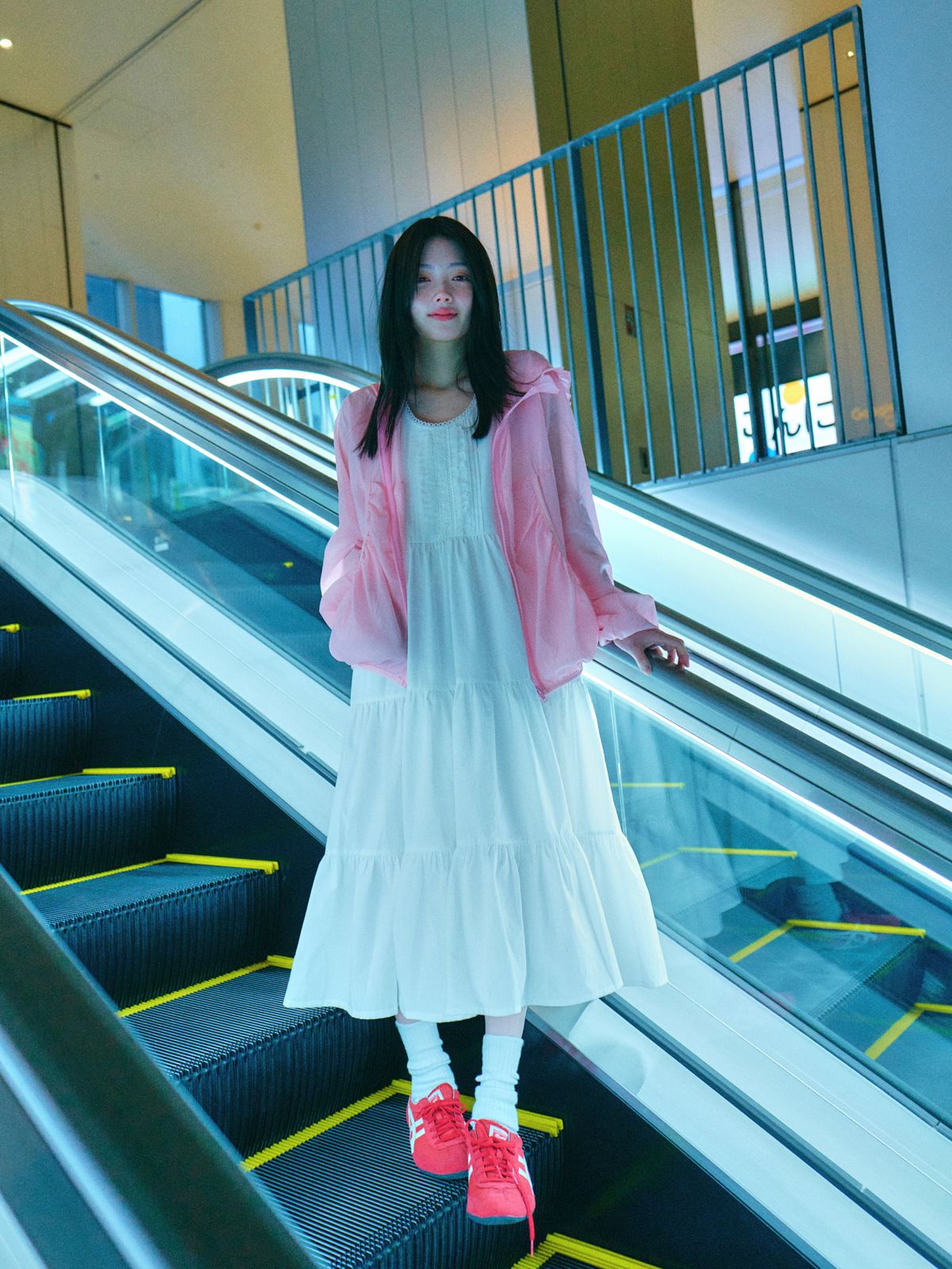 로액슈얼(LO AXUAL) LACE TRIMMING LONG DRESS_OFF WHITE