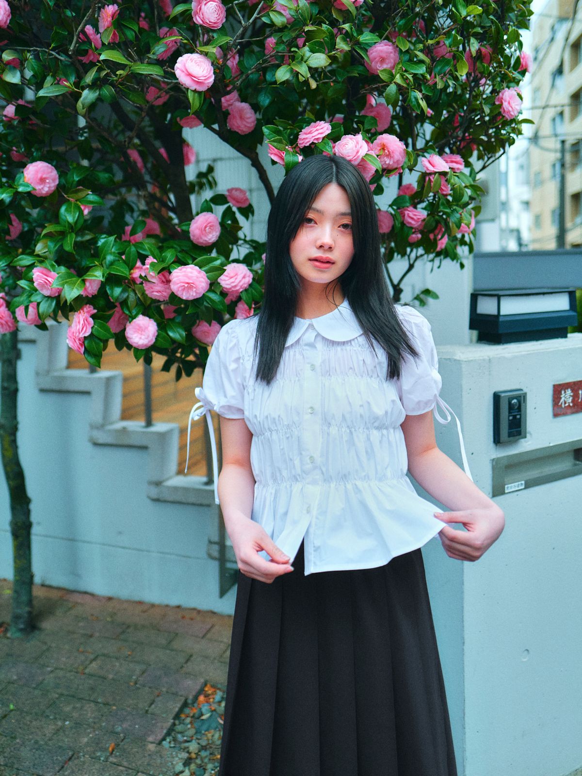 로액슈얼(LO AXUAL) SHIRRING PUFF SHIRTS_WHITE