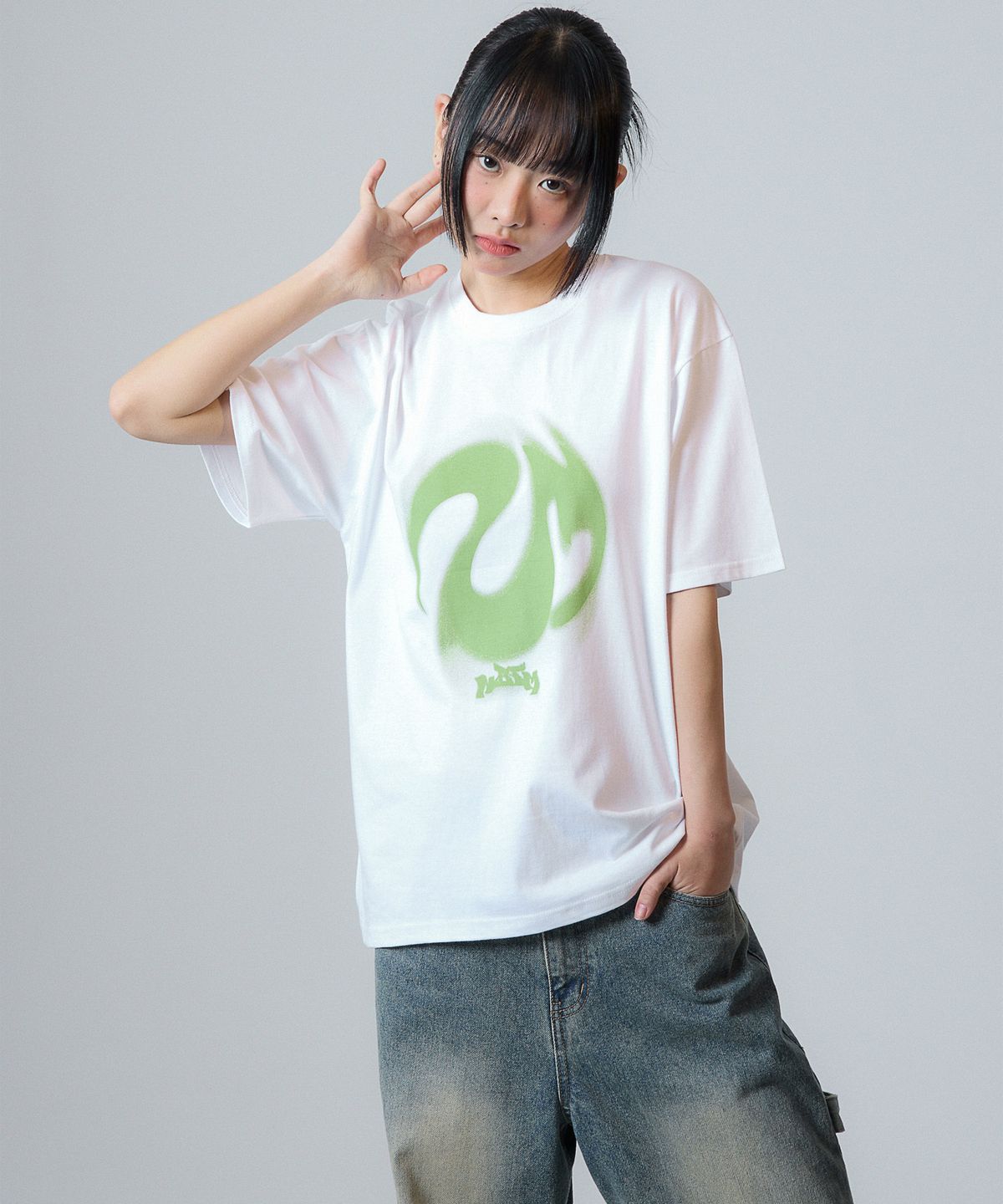낫띵이즈베럴댄미(NOTHINGISBETTERTHANME) SIGNATURE SYMBOL TEE_white