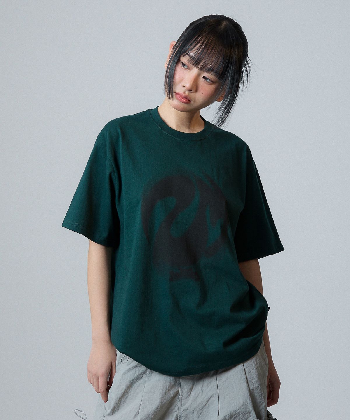 낫띵이즈베럴댄미(NOTHINGISBETTERTHANME) SIGNATURE SYMBOL TEE_green
