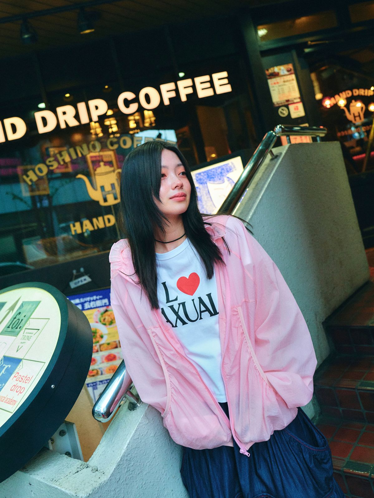 로액슈얼(LO AXUAL) OVERSIZED FRILL HOODED WINDBREAKER_PINK