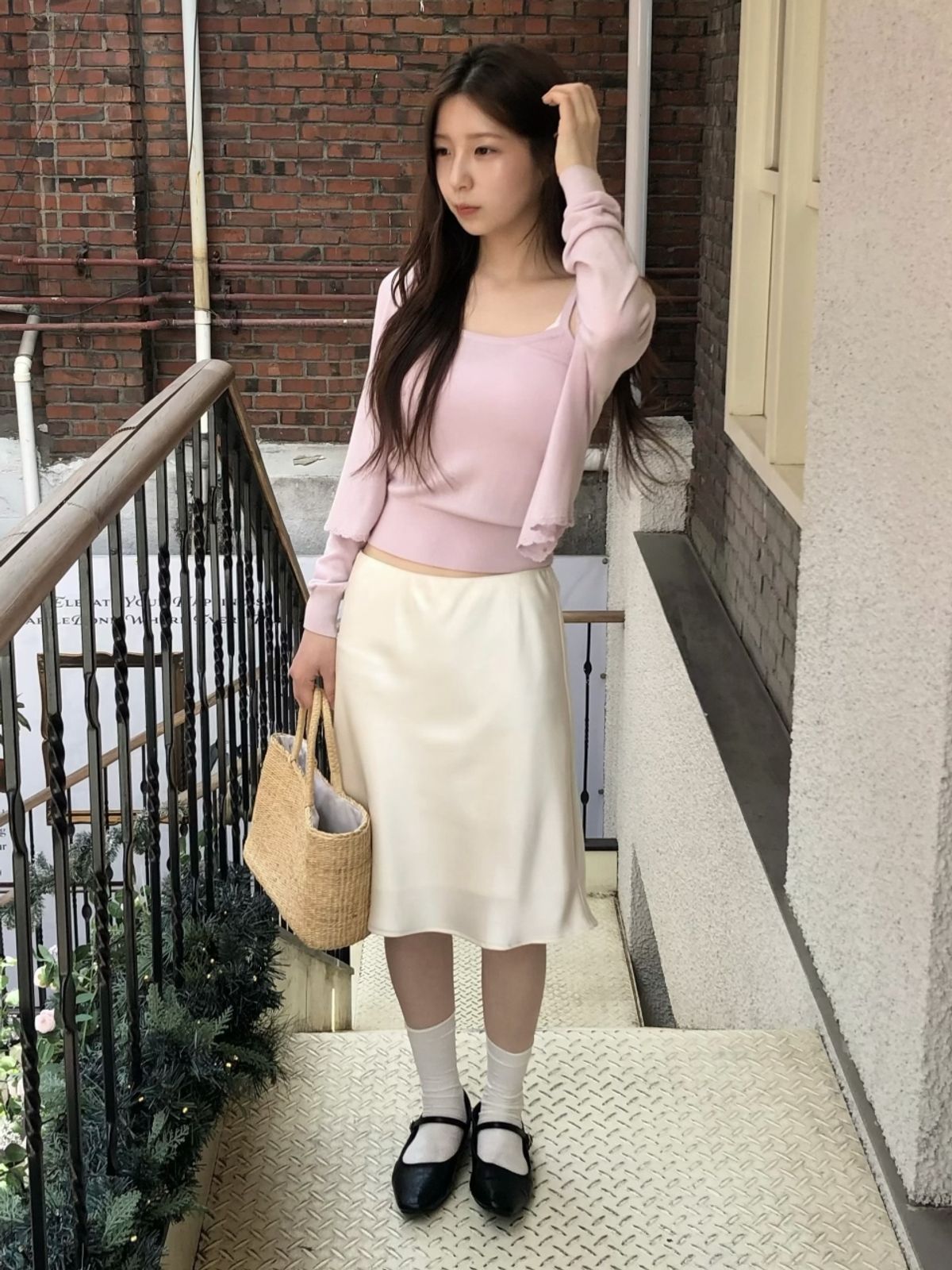 르니나(LENINA) DIANA satin midi skirt_IVORY
