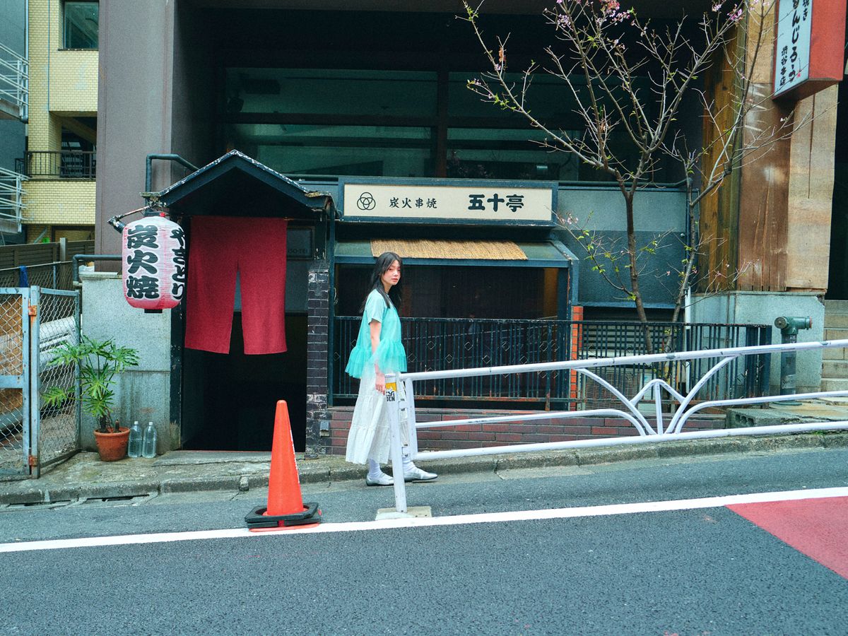 로액슈얼(LO AXUAL) MESH LAYERD FRILL T-SHIRTS_MINT