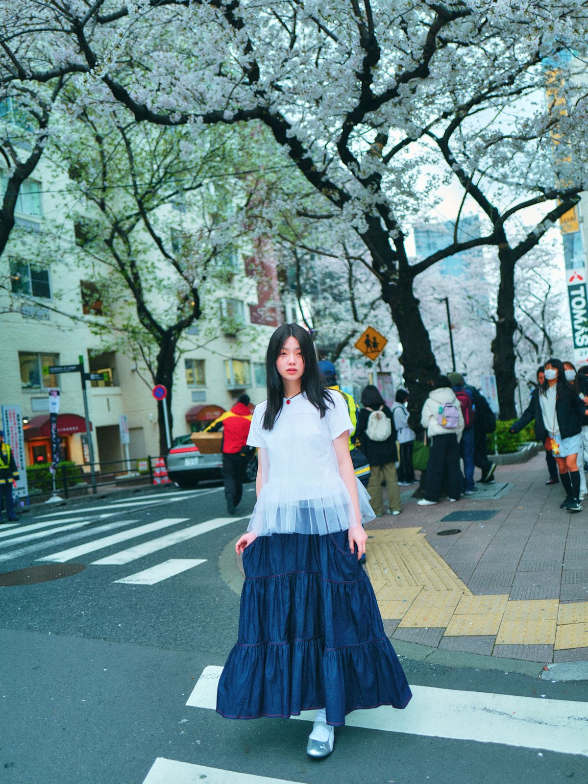 로액슈얼(LO AXUAL) MESH LAYERD FRILL T-SHIRTS_WHITE