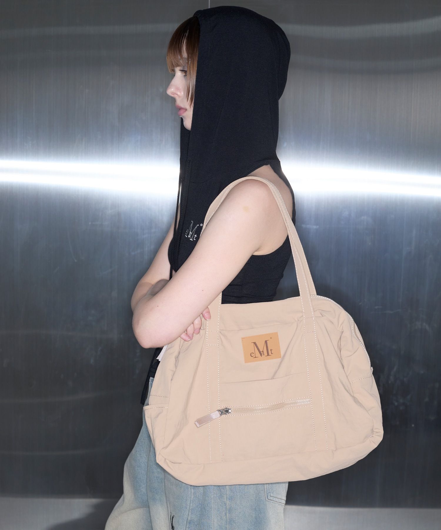 【MUCENT】 AMANDA FRONT POKET SHOULDER BAG UNISEX / 追跡付 MUSINSA公式 | MUCENT Amanda Front Pocket Shoulder Bag Unisex