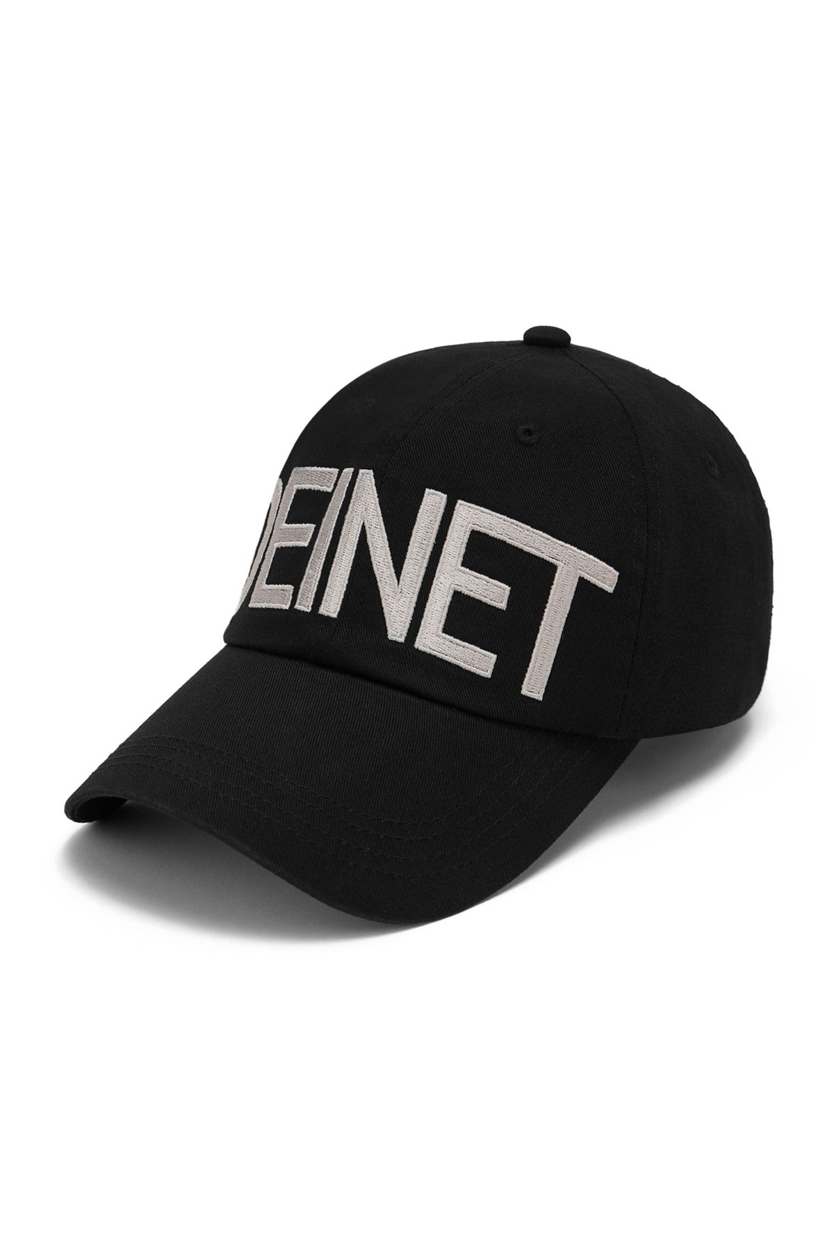 다이닛(DEINET) DEINET BIG LOGO CAP IN BLACK