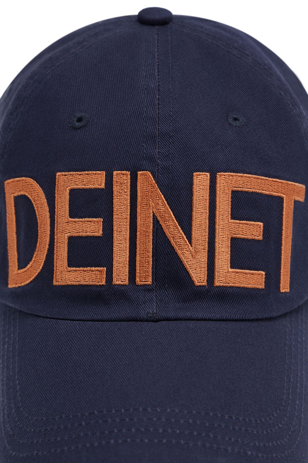 다이닛(DEINET) DEINET BIG LOGO CAP IN NAVY